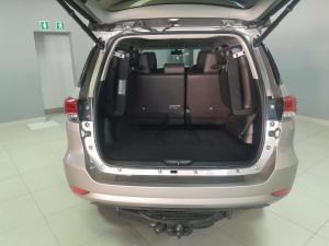 Toyota Fortuner 2.8GD-6 Raised Body automatic - Image 5
