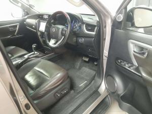 Toyota Fortuner 2.8GD-6 Raised Body automatic - Image 8