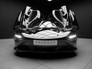 McLaren 720S coupe - Image 12