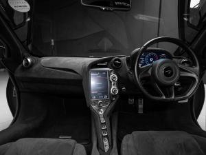 McLaren 720S coupe - Image 24