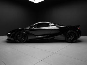 McLaren 720S coupe - Image 2