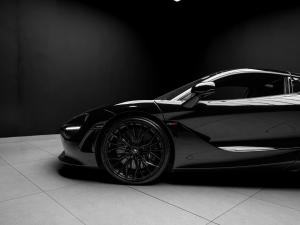 McLaren 720S coupe - Image 3