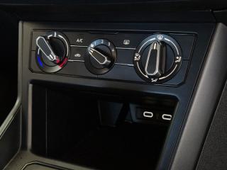 Volkswagen Polo hatch 1.0TSI