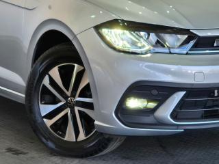 Volkswagen Polo hatch 1.0TSI Life auto