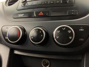Hyundai Grand i10 1.0 Motion - Image 12