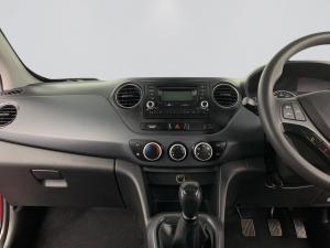 Hyundai Grand i10 1.0 Motion - Image 19