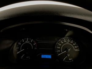 Toyota Hilux 2.7 Vvti RB SD/C - Image 13