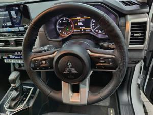 Mitsubishi Triton 2.4DI-D double cab GLS - Image 11