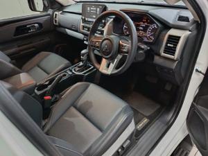 Mitsubishi Triton 2.4DI-D double cab GLS - Image 12