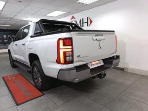 Mitsubishi Triton 2.4DI-D double cab GLS - Image 3