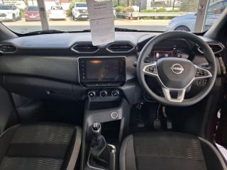 Nissan Magnite 1.0 Turbo Acenta manual