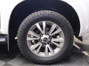Isuzu D-Max 300 3.0TD double cab LX auto - Image 13