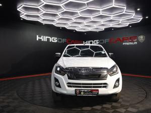 Isuzu D-Max 300 3.0TD double cab LX auto - Image 2