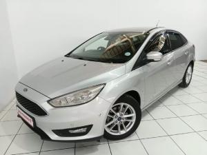 Ford Focus sedan 1.0T Trend - Image 1