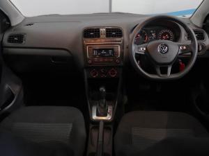 Volkswagen Polo Vivo hatch 1.6 Comfortline auto - Image 9