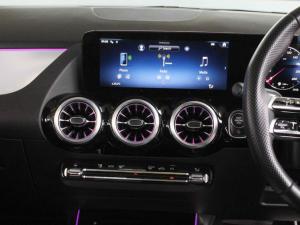 Mercedes-Benz GLA GLA200 Progressive - Image 12