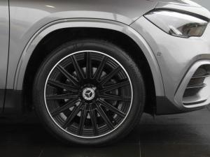 Mercedes-Benz GLA GLA200 Progressive - Image 23