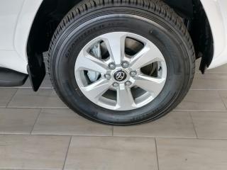 Toyota Land Cruiser 300 3.3D GX-R