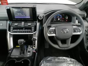 Toyota Land Cruiser 300 3.3D GX-R - Image 24