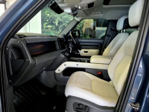 Land Rover Defender 110 D350 X-Dynamic HSE - Image 10