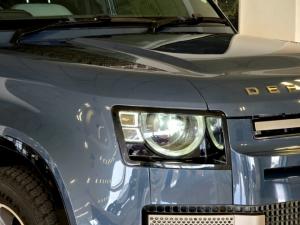 Land Rover Defender 110 D350 X-Dynamic HSE - Image 3