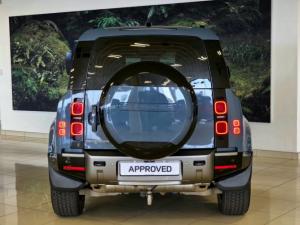 Land Rover Defender 110 D350 X-Dynamic HSE - Image 6