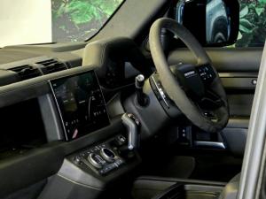 Land Rover Defender 110 V8 Carpathian Edition - Image 12