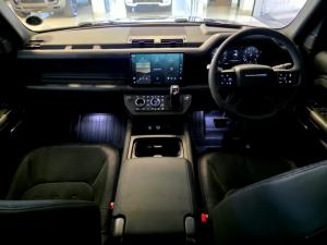 Land Rover Defender 110 V8 Carpathian Edition - Image 13