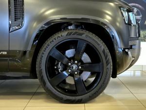 Land Rover Defender 110 V8 Carpathian Edition - Image 4