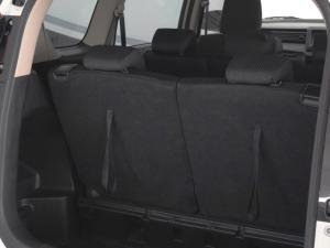 Suzuki Ertiga 1.5 GA - Image 16