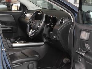 Mercedes-Benz GLA GLA200d Progressive - Image 20