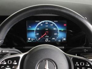 Mercedes-Benz GLA GLA200d Progressive - Image 8