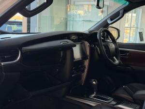 Toyota Fortuner 2.8GD-6 Raised Body automatic - Image 15