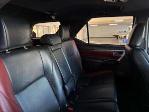 Toyota Fortuner 2.8GD-6 Raised Body automatic - Image 19