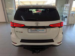 Toyota Fortuner 2.8GD-6 Raised Body automatic - Image 6