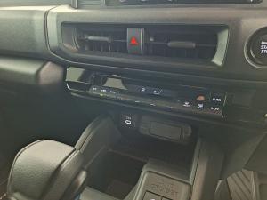Toyota Land Cruiser FJ 2.7 4x4 GX - Image 26