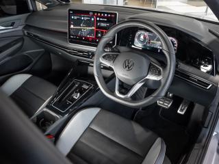 Volkswagen Golf 1.4TSI R-Line