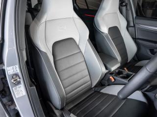 Volkswagen Golf 1.4TSI R-Line