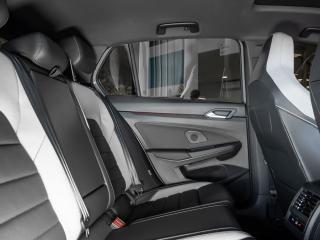 Volkswagen Golf 1.4TSI R-Line