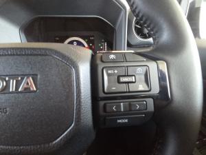 Toyota Land Cruiser FJ 2.7 4x4 VX - Image 10
