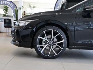 Volkswagen Golf 1.4TSI Life Plus - Image 7
