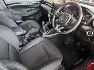Suzuki Grand Vitara 1.5 GL manual - Image 9