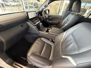 Toyota Land Cruiser 300 3.3D GR-Sport - Image 7