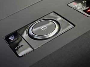 Land Rover Discovery D350 Metropolitan Edition - Image 23