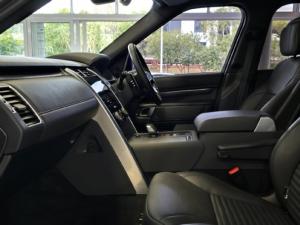 Land Rover Discovery D350 Metropolitan Edition - Image 9