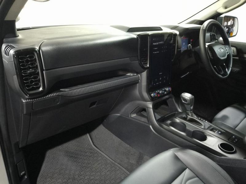 Ford Everest Everest 2.0 SiT Active