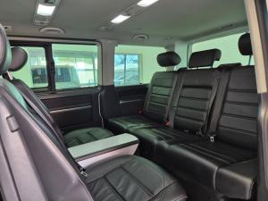 Volkswagen Caravelle 2.0BiTDI Highline 4Motion - Image 9