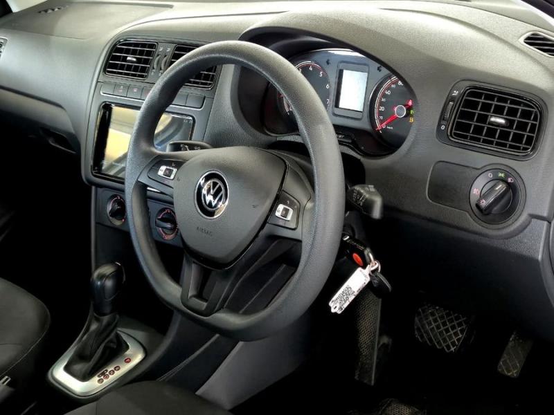 Volkswagen Polo Vivo Polo Vivo hatch 1.6 Life