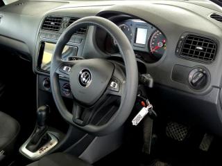 Volkswagen Polo Vivo hatch 1.6 Life