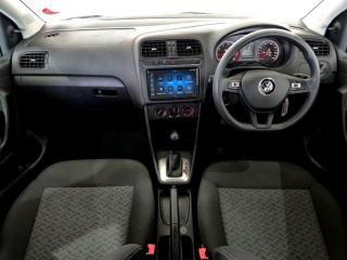 Volkswagen Polo Vivo hatch 1.6 Life